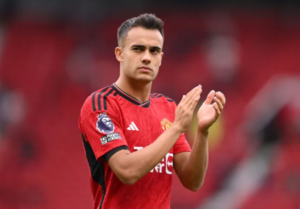 Sergio Reguilon names the Manchester United star whose helped him settle in at Old Trafford - Bóng Đá